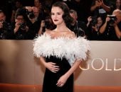 10 فساتين خطفت الأنظار على السجادة الحمراء للجولدن جلوب الـ83