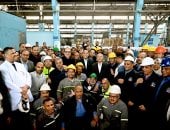 رئيس الوزراء يتفقد خط الإنتاج الجديد لـ السلك بشركة مصر للألومنيوم