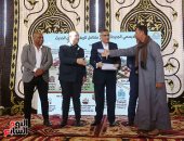 موقف سرفيس وسوق حضارى ضمن مشروع إسكان الديسمى بمركز الصف