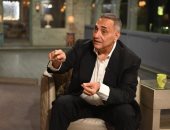 منصور عامر يشيد بإسعاد يونس فى صاحبة السعادة ويكشف تأثير والده على شخصيته