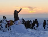 بعد 40 يوما فى ظلام.. الشمس تعود من جديد لمدينة مورمانسك الروسية