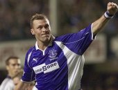 محاربون لا يعرفون الرحمة..أقوى 11 لاعبًا بالتاريخ من فيرجسون إلى بوتشر