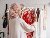 أبراج تجيد نساؤها اختيار ملابسها وإكسسواراتها بعناية.. برج الميزان الأبرز