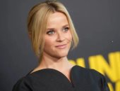 ريس ويذرسبون تحذر جمهورها من حسابات مزيفة تنتحل شخصيتها