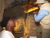 "إذا استطعت أن تبني هرما.. يمكنك أن تفعل أي شيء آخر".. كواليس البث المباشر لليوتيوبر «سبيد» داخل الأهرامات والمتحف الكبير.. 3 ساعات من البث يحظى بملايين المشاهدات.. اليوتيوبر ينبهر بعظمة الفراعنة.. صور