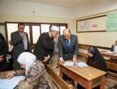 19 ألف طالب بالشهادتين الابتدائية والإعدادية يؤدون أول الامتحانات بكفر الشيخ