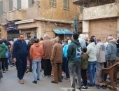 تشييع جثمان الفنان محمد الإمام من مسجد النصر بالإسكندرية.. صور