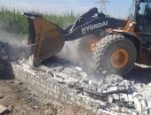 محافظ سوهاج: إزالة 196 حالة تعد على أملاك الدولة والأراضى الزراعية