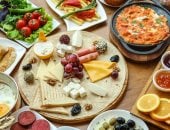 تناول وجبة إفطار مالحة تحافظ على استقرار نسبة السكر فى الدم