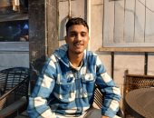 أول ظهور لمشجع الزمالك الذى تحدى البرد وحيدا فى مباراة المصرى.. بث مباشر