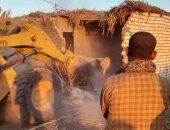 إزالة 10 حالات تعد على الأراضى الزراعية وأملاك الدولة بقرى مركز سوهاج