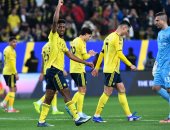 النصر ضد الشباب.. العالمي يتقدم في شوط الأهداف العكسية (فيديو)