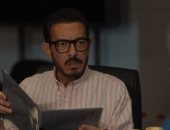 لعبة وقلبت بجد الحلقة 7.. أحمد زاهر يكتشف تلاعب زميله فى العمل بالضرائب