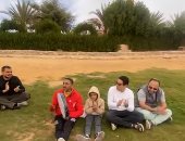 تليفزيون اليوم السابع يرصد الخضرة والرمال مع قعدة بدوية ساحرة فى الداخلة