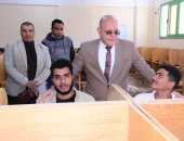 3497 طالبا يؤدون امتحانات كلية التمريض بسوهاج بمركز الاختبارات الإلكترونية  