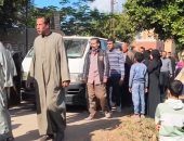 انهيار الأم.. تشييع جثامين الأشقاء الـ5 ضحايا تسيب الغاز فى بنها (فيديو)