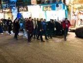 محافظ الدقهلية يتفقد شارع الجلاء بالمنصورة في جولة ليلية سيرا على الأقدام