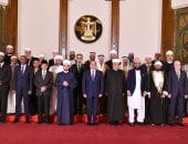 الرئيس السيسى يؤكد أهمية اضطلاع العلماء بدورهم في مواجهة الأفكار المتطرفة والإرهابية