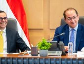 وزيرا المالية والاستثمار يشهدان توقيع بروتوكول تعاون بين «الجمارك» و«التمثيل التجارى»