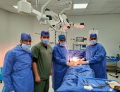 فريق جراحي بمستشفى الخانكة التخصصي ينقذ حياة مريض باستئصال الكلي والطحال