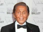 حقائق لا تعرفها عن فالنتينو غارافانى.. ما سر ارتباطه باللون الأحمر؟