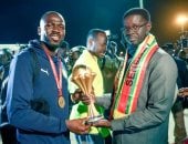 رئيس السنغال يستقبل أبطال كأس أمم أفريقيا فى داكار.. فيديو