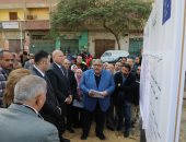 محافظ القاهرة يفتتح مشروع الصرف الصحى بـ"أرض العجوز" فى الزاوية الحمراء