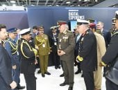 الفريق أحمد خليفة يعود إلى أرض الوطن عقب مشاركته فى فعاليات معرض ومؤتمر الدوحة للدفاع البحرى