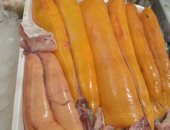 "الفوارغ" موسم الإستثمار الشعبى داخل أسواق السمك فى دمياط