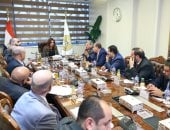 تخفيضات وتبسيط إجراءات تراخيص المحال العامة على المواطنين.. تفاصيل