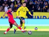 رونالدو يقود النصر لتخطى ضمك بثنائية في الدوري السعودي.. فيديو