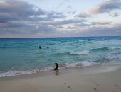 منطقة شاطئ وهضبة عجيبة فى مطروح على موعد مع التطوير.. الإعداد لإقامة مشروعات استثمارية سياحية لاستغلال المقومات الشاطئية الفريدة.. الشاطئ والهضبة ضمن أجمل 50 شاطئا بالعالم.. مزار طبيعى يتمتع بمشاهد خلابة.. صور