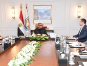 محافظ جنوب سيناء يشدد على ضرورة سرعة الانتهاء من المشروعات الجارية 