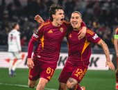 روما يتخطى شتوتجارت بثنائية فى الدوري الأوروبي.. فيديو