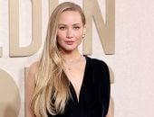 نجمات هوليوود يتحدين الحمل أمام الكاميرا.. جينيفر لورانس وريس ويذرسبون الأبرز