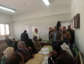 وكيل تعليم كفر الشيخ يتفقد كنترول الإعدادية ويوجه بالدقة فى التصحيح والرصد