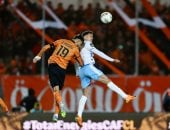 بيراميدز فى مواجهة قوية أمام نهضة بركان المغربى بدوري أبطال أفريقيا الليلة.. تذكرة دور الثمانية تداعب الفريقين.. التكافؤ والندية عنوان 3 مواجهات بين السماوى وبطل المغرب.. ورمضان صبحى ومحمد حمدى أبرز الغيابات