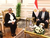 رئيس المجلس القومي للمرأة تقدم التهنئة للمستشار هشام بدوي رئيس مجلس النواب