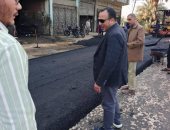 رصف 21.5 كيلومتر بطريق أسيوط سوهاج الزراعي الشرقي