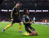 مانشستر يونايتد يواصل صحوته ويُسقط أرسنال في قمة الدوري الإنجليزي.. فيديو