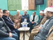 وفد من أوقاف القليوبية والواعظات يقدمون واجب العزاء لضحايا تسريب الغاز ببنها