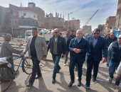 نائب محافظ الجيزة: تخفيف زحام منطقة مزلقان برطس بإنشاء موقف وسوق حضارى