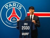 باريس سان جيرمان يعلن رسميا التعاقد مع درو فيرنانديز من برشلونة حتى 2030