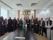 وزير العمل ورئيس اللجنة الوطنية للجان العمالية بالسعودية يبحثان رفع مهارات العمالة