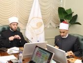 وزير الأوقاف يبحث استعدادات الوزارة لشهر رمضان المبارك