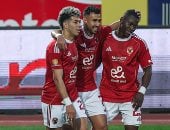 الأهلى يهزم دجلة بثلاثية ويقترب خطوة جديدة نحو قمة الدورى