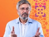 كمال أبو رية مدير مخلص فى مسلسل فخر الدلتا