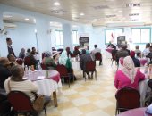 محافظ قنا يفتتح ورشة عمل بعنوان «تعزيز صمود المزارعين أمام التغير المناخى»