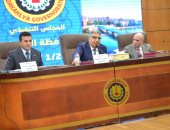 محافظ الدقهلية بالمجلس التنفيذى إزالة فورية لمخالفات البناء فى المهد والإحالة للنيابة