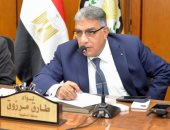 محافظ الدقهلية يعقد اجتماعًا لمتابعة تنفيذ مشروعات الخطة الاستثمارية